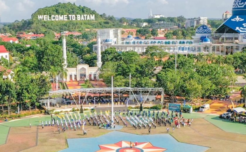 Image for article Indonésie: Vládní úředníci se učili Falun Gong na gymnastickém festivalu v Batamu