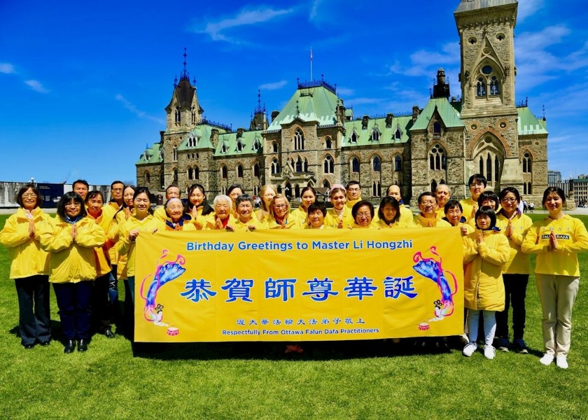 Image for article Kanada: Starosta Ottawy vyhlásil „Měsíc Falun Dafa“