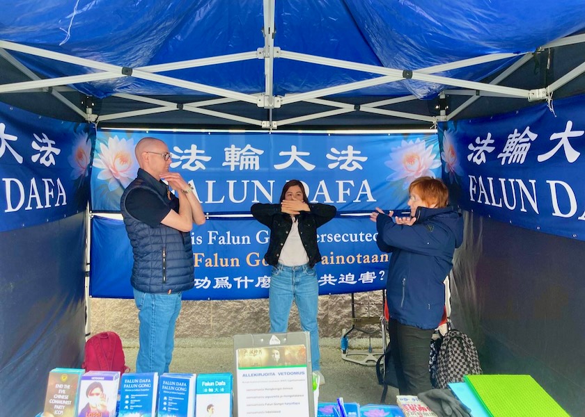 Image for article Praktikující Falun Dafa šíří pravdu ve třetím největším městě Finska