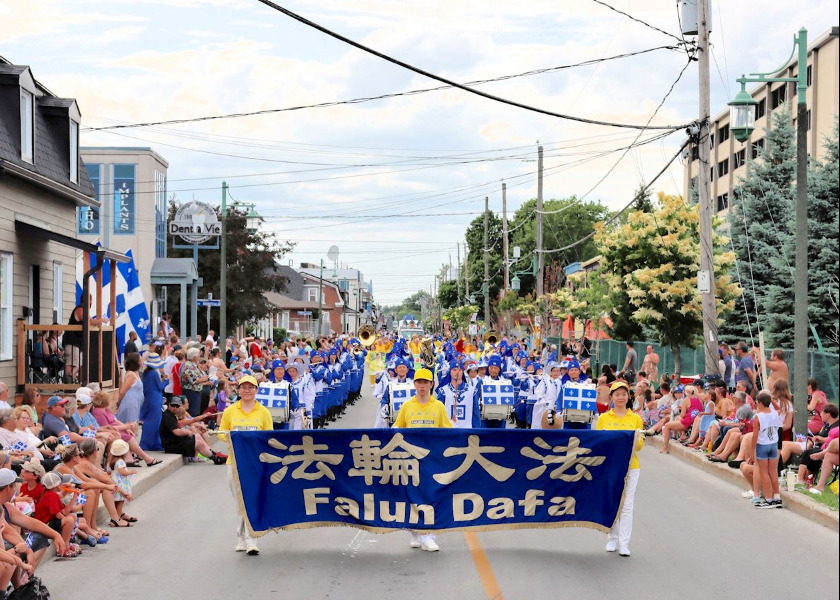Image for article Kanada: Falun Dafa vítán na průvodu v Quebecu