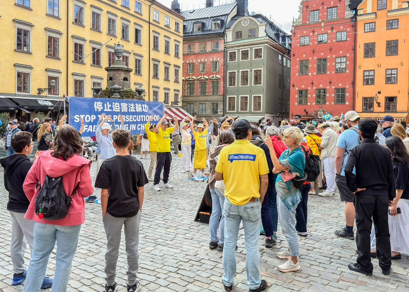 Image for article Švédsko: Jedinečná scéna před Muzeem Nobelovy ceny získává chválu od turistů z celého světa