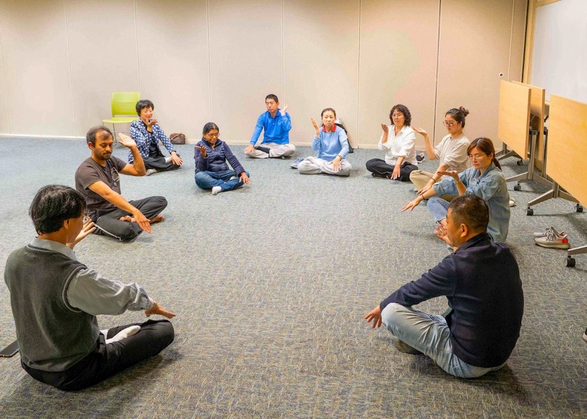 Image for article Fremont, Kalifornie: Lidé chválí Falun Dafa po absolvování bezplatného kurzu