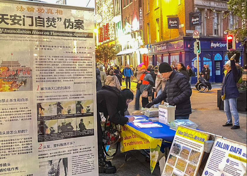 Image for article Irsko: Čínští turisté dychtivě vystupují z Komunistické strany Číny