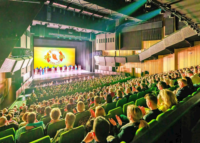 Image for article Dánští představitelé odsuzují pokusy čínského režimu zasahovat do vystoupení Shen Yun
