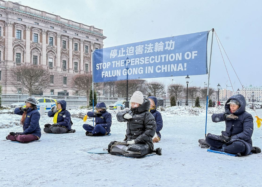 Image for article Švédští praktikující v novém roce zvyšují povědomí o pronásledování