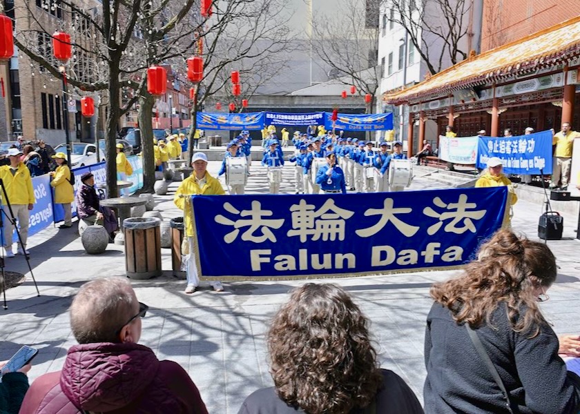 Image for article Montreal, Kanada: Falun Gong „mění lidská srdce k lepšímu“