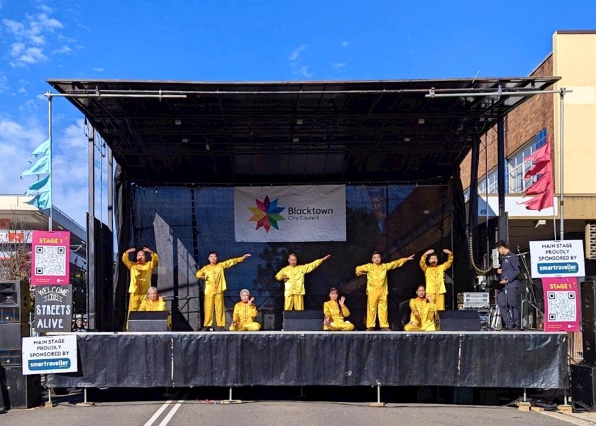 Image for article Australané inspirováni k seznámení se s Falun Dafa na festivalu v Blacktownu
