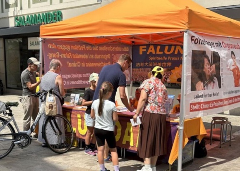 Image for article Regensburg, Německo: Lidé se dozvídají o odebírání orgánů Komunistickou stranou Číny