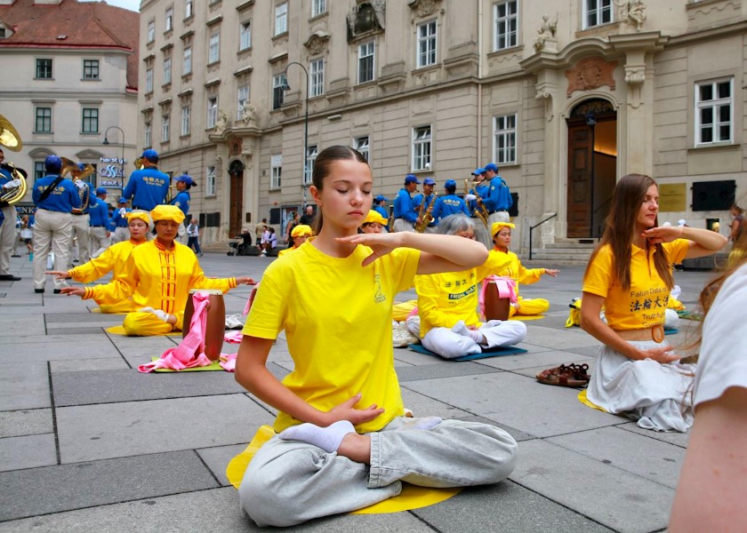 Image for article Dvoudenní akce Falun Dafa ve Vídni se setkala s příznivým ohlasem
