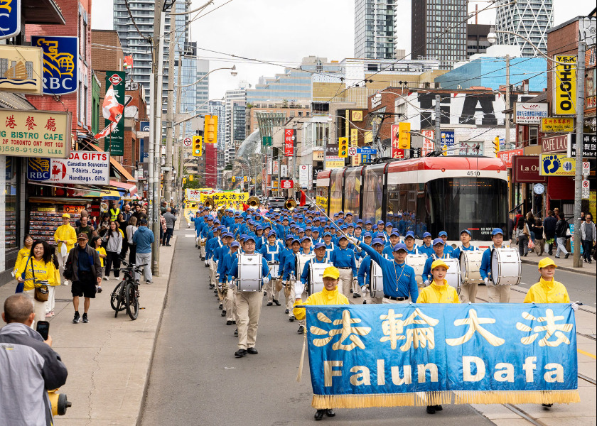 Image for article Falun Dafa se během akcí v Torontu setkává s chválou: „Naděje lidstva“